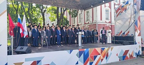 31 августа с.г. Посол по особым поручениям В.В. Запевалов принял участие в торжественной церемонии «Посвящение в студенты Санкт-Петербургского государственного университета»