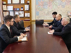 27 марта 2025 г. и.о. представителя МИД России в Санкт-Петербурге М.Г.Полетаев провёл рабочую встречу с Председателем Законодательного собрания Ленинградской области С.М.Бебениным