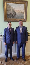 2 апреля 2025 г. и.о. представителя МИД России в Санкт-Петербурге М.Г.Полетаев провел протокольную встречу с Почётным консулом Исламской Республики Пакистан в Санкт-Петербурге Р.Риндом